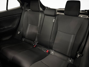 image du véhicule TOYOTA Yaris Cross 1.5 VVT-i HSD Premium AWD-i