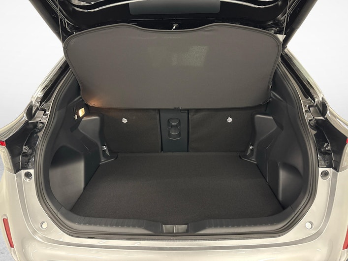 Fahrzeugbild TOYOTA YARIS CROSS