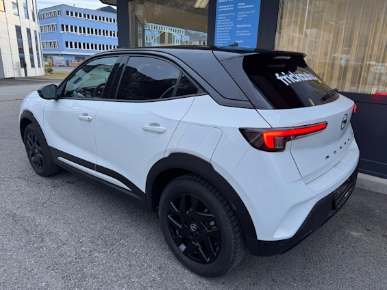 Vehicle image 2 Vehicle image 2