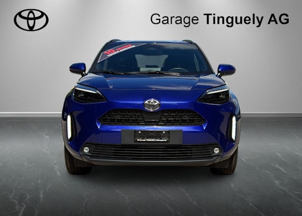 First vehicle image First vehicle image