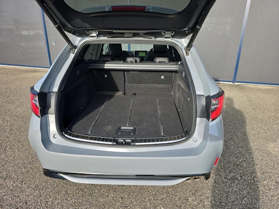 Vehicle image 9 Vehicle image 9