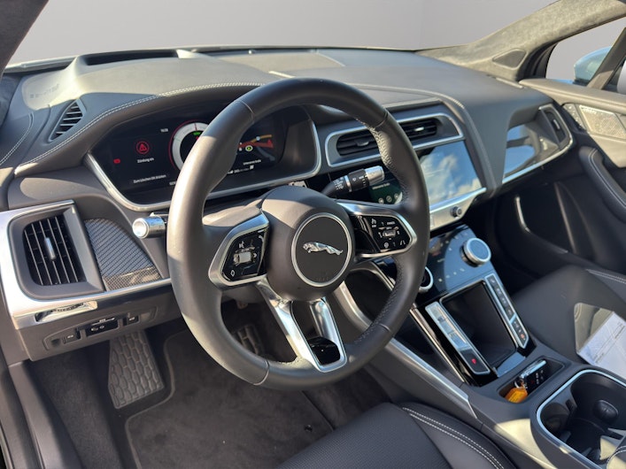 Vehicle image JAGUAR I-PACE