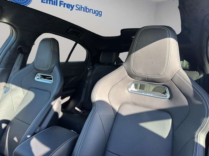 Vehicle image JAGUAR I-PACE