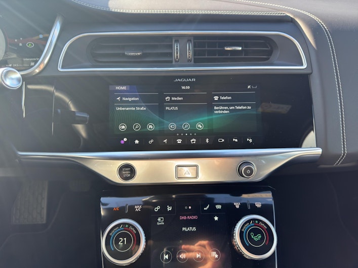 Vehicle image JAGUAR I-PACE