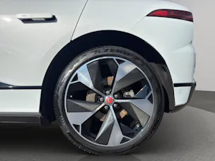 Jaguar I-Pace EV400 HSE AWD