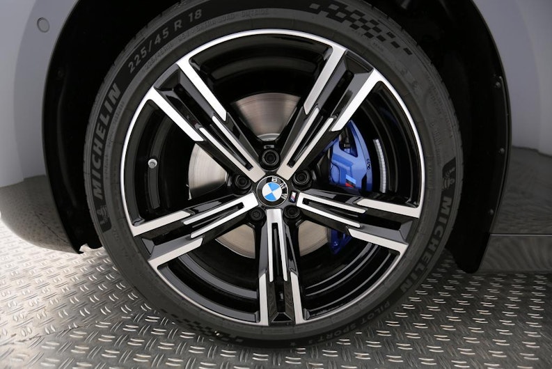 Vehicle image BMW 4 SERIES