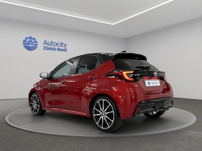 Vehicle image TOYOTA Yaris 1.5 VVT-i HSD GR Sport