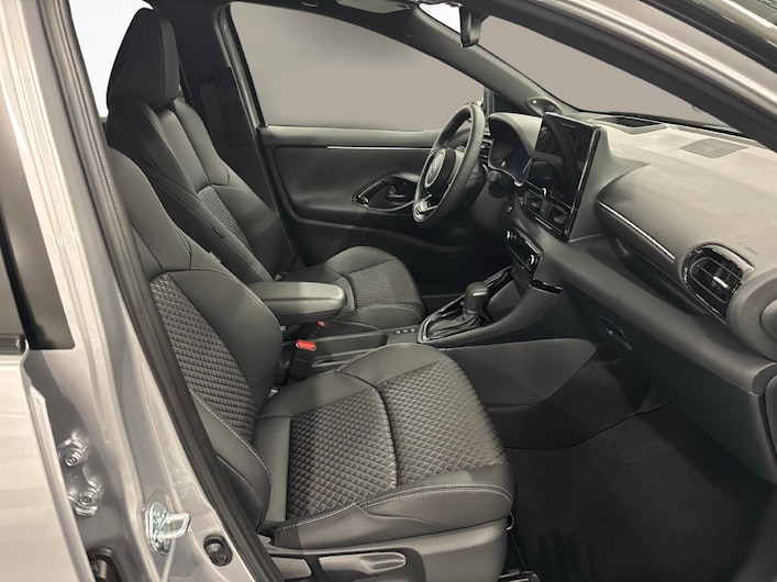 Vehicle image TOYOTA YARIS