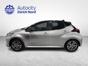 Vehicle image TOYOTA Yaris 1.5 VVT-i HSD Premium