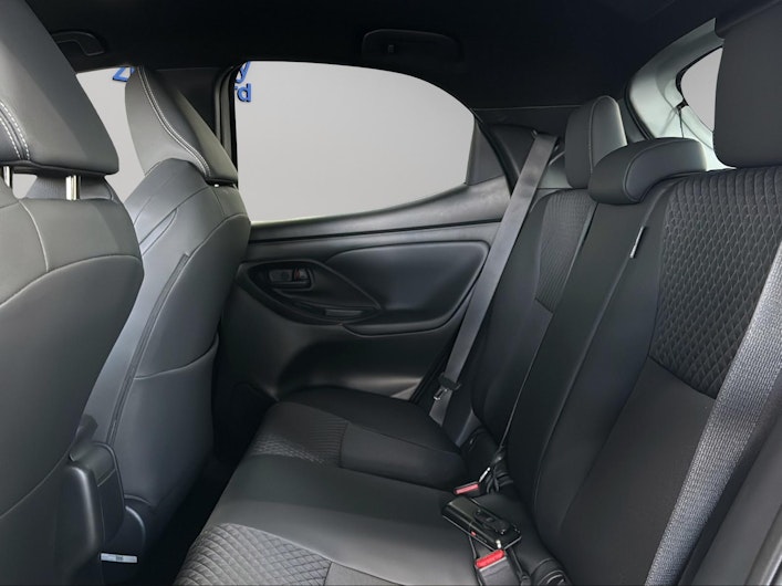 Vehicle image TOYOTA YARIS