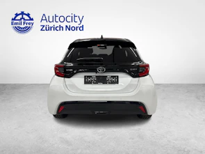 Fahrzeugbild TOYOTA Yaris 1.5 VVT-i HSD Premium