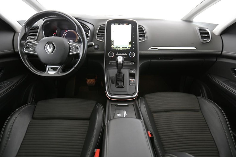 Vehicle image RENAULT SCÉNIC