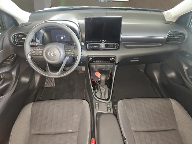 Toyota Yaris 1.5 VVT-i HSD Trend