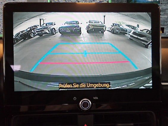 Vehicle image 13 Vehicle image 13