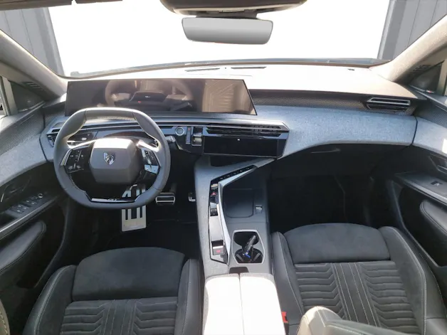 Peugeot 3008 e-Launch Edition AWD