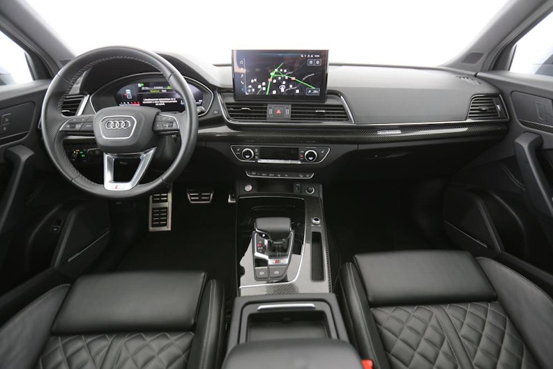 Vehicle image AUDI SQ5