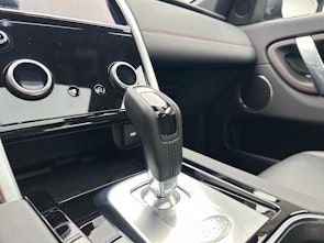 Vehicle image LAND ROVER Discovery Sport 1.5 T 300e R-Dynamic S