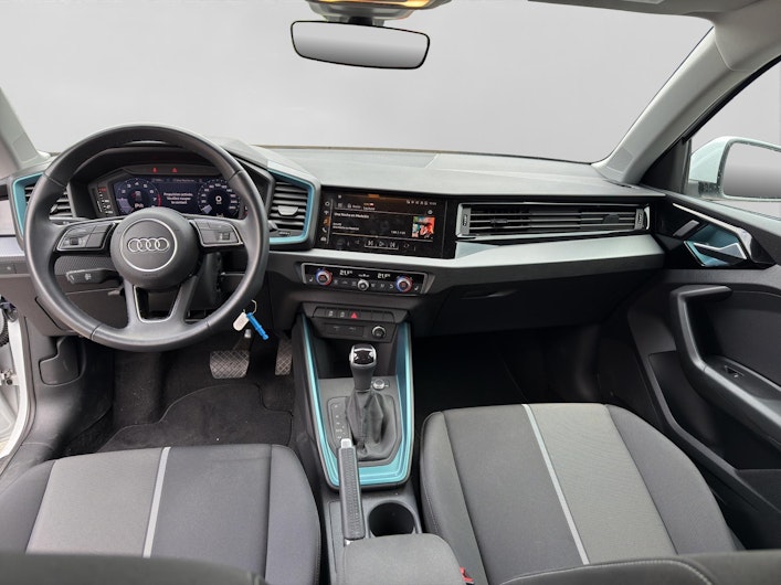 Vehicle image AUDI A1