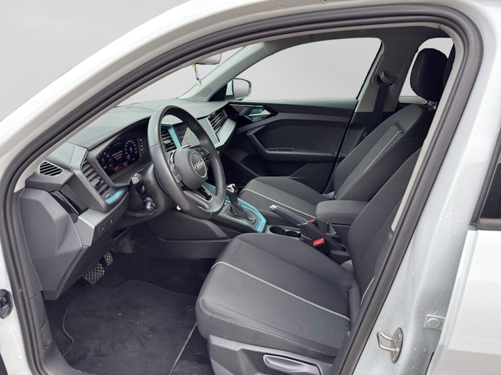 Vehicle image AUDI A1