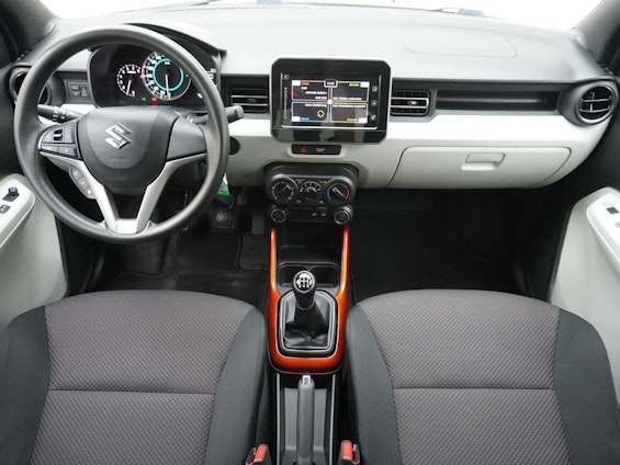 Vehicle image 11
