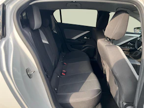 https://vehicle.imgix.net/3949087/959e9360-25d3-48b4-964d-8750edc7cb49.jpg