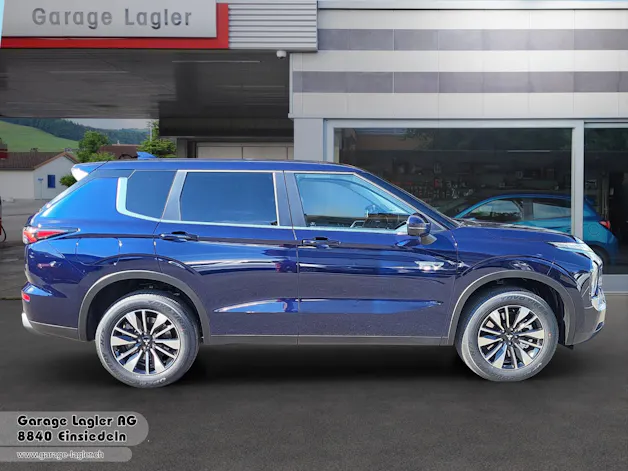 Mitsubishi Outlander 2.4 PHEV Invite 4x4