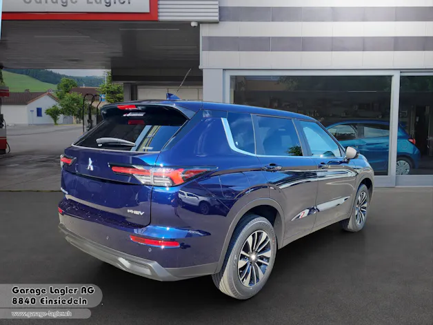 Mitsubishi Outlander 2.4 PHEV Invite 4x4