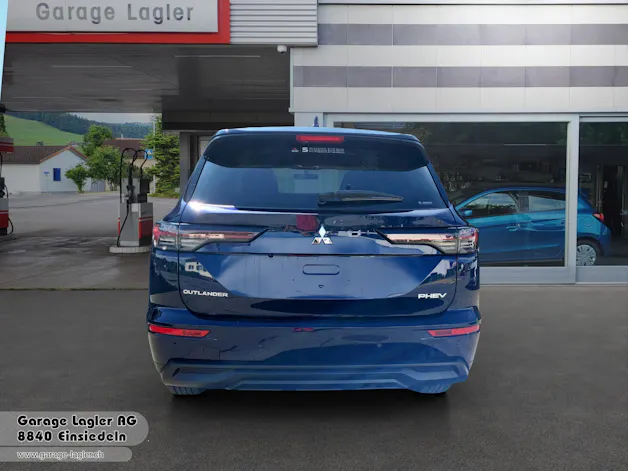 Mitsubishi Outlander 2.4 PHEV Invite 4x4