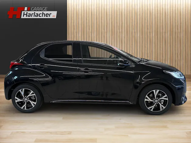 Toyota Yaris 1.5 VVT-i HSD Trend