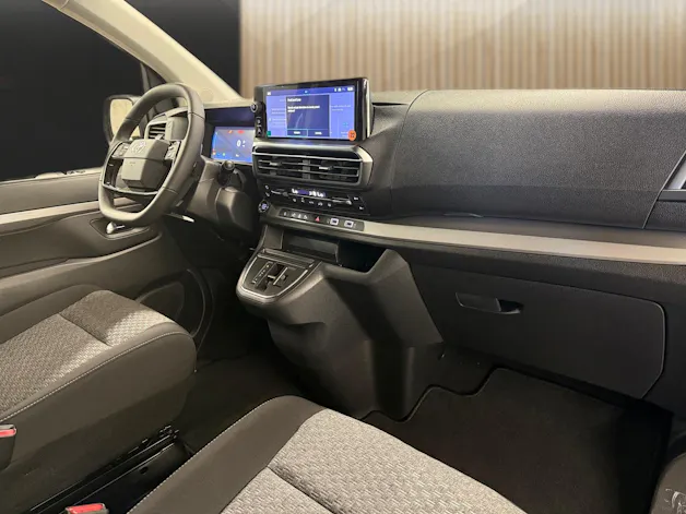 Toyota PROACE Verso L1 2.0 D Trend