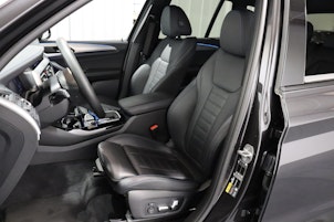 Vehicle image BMW iX3 E-Motor