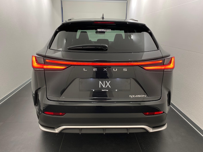 immagine del veicolo LEXUS NX
