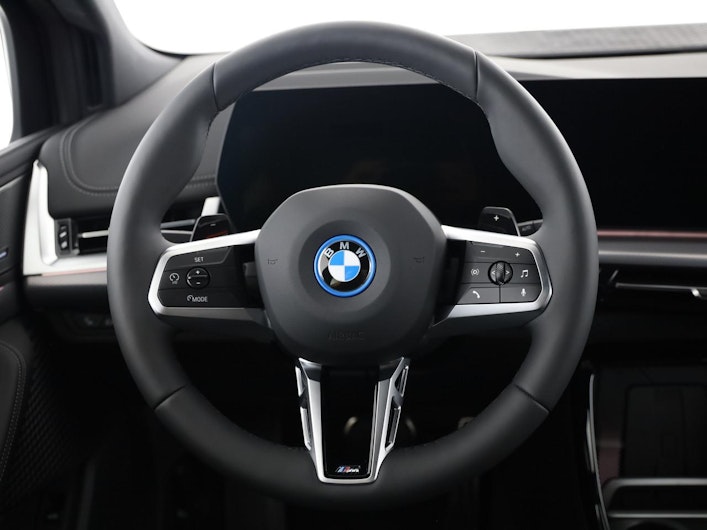 Vehicle image BMW 2 SERIES