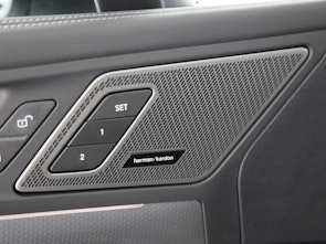 Vehicle image BMW 225e xDrive paddles Active Tourer