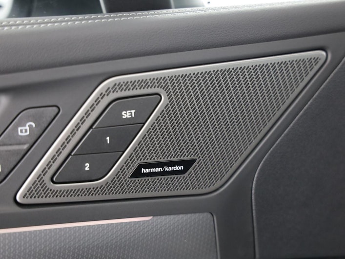 Vehicle image BMW 2 SERIES