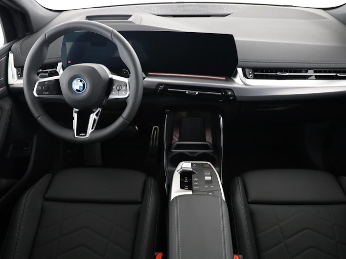 Vehicle image BMW 2 SERIES
