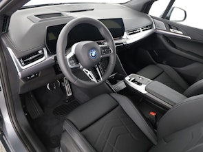 Vehicle image BMW 225e xDrive paddles Active Tourer