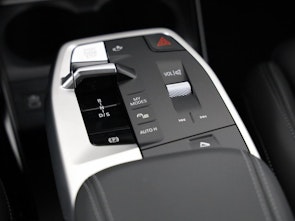 Vehicle image BMW 225e xDrive paddles Active Tourer