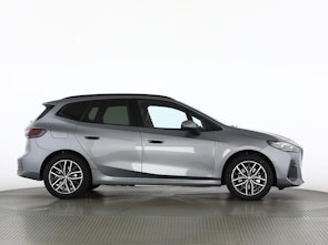 Vehicle image BMW 225e xDrive paddles Active Tourer