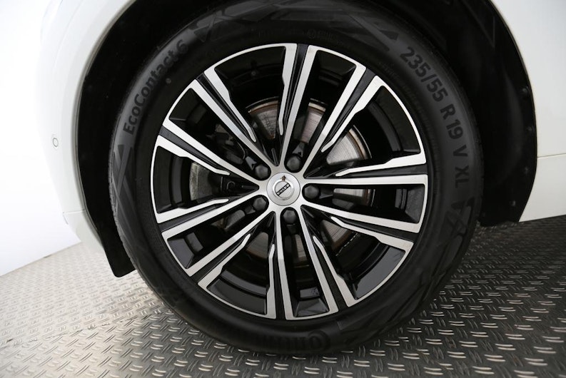 Vehicle image VOLVO XC60