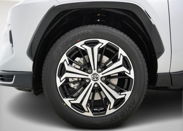 Vehicle image 5 Vehicle image 5