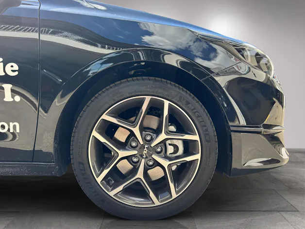 Kia Ceed 1.5 T-GDi MHEV Power