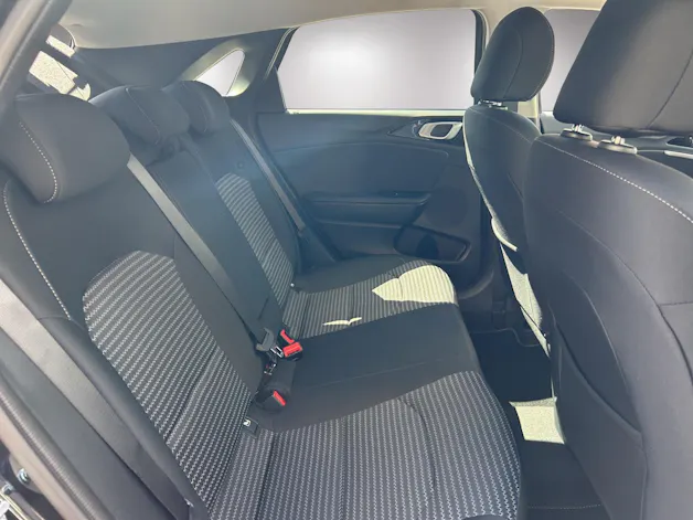 Kia Ceed 1.5 T-GDi MHEV Power