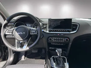 Kia Ceed 1.5 T-GDi MHEV Power