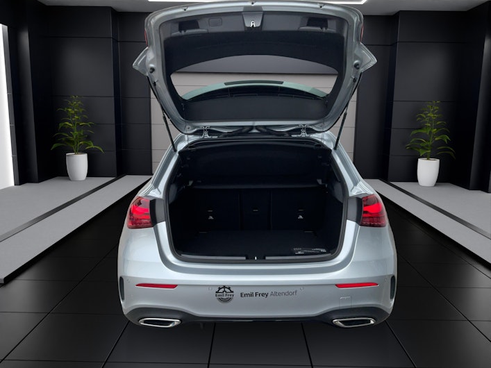 Vehicle image MERCEDES-BENZ A 200