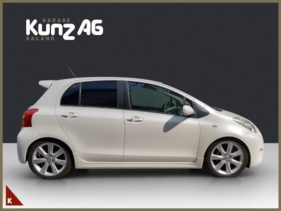 Vehicle image 6 Vehicle image 6