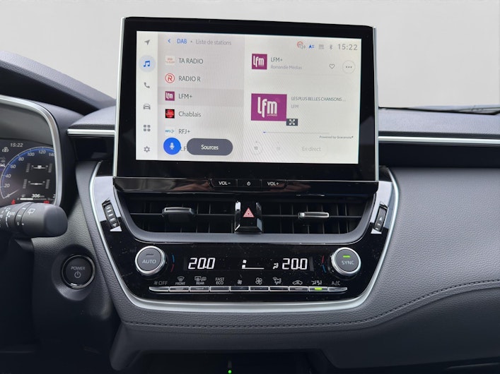 Vehicle image TOYOTA COROLLA CROSS