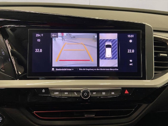 Vehicle image 7 Vehicle image 7