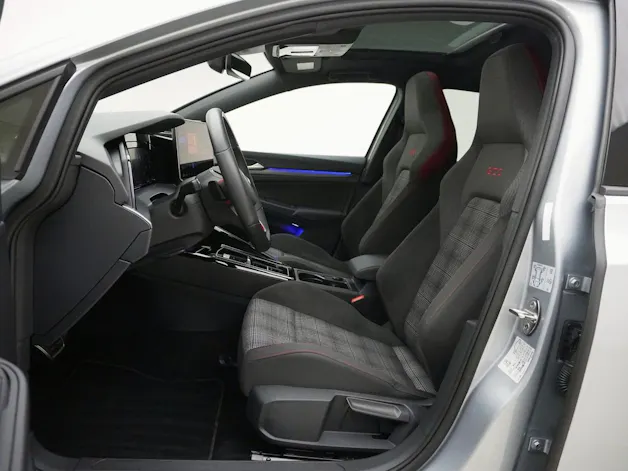 VW Golf 8.5 2.0 TSI DSG GTI Black Style (2025)