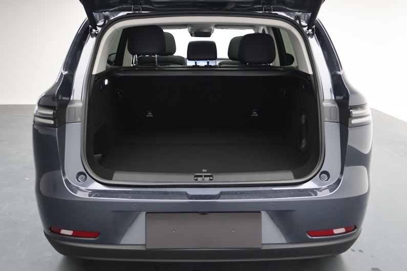 Vehicle image LEAPMOTOR C10